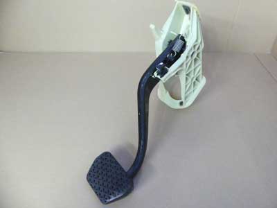 BMW Brake Pedal Assembly 35006775368 09-18 5, 6, 7 Series